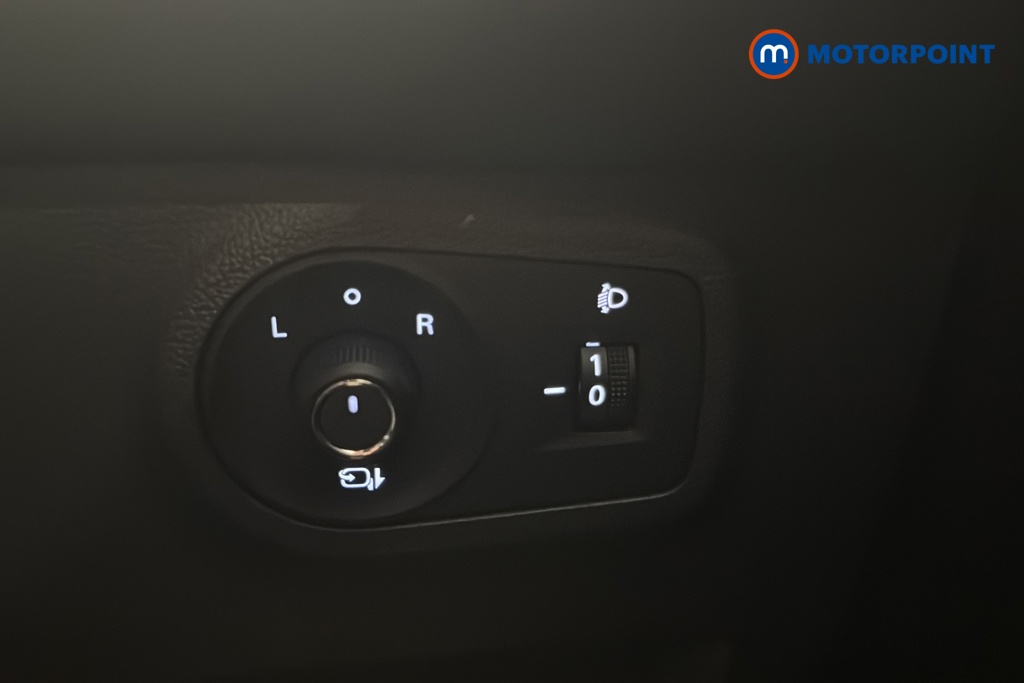 Mg Motor Uk ZS Exclusive Manual Petrol SUV - Stock Number (1659228) - 11th supplementary image