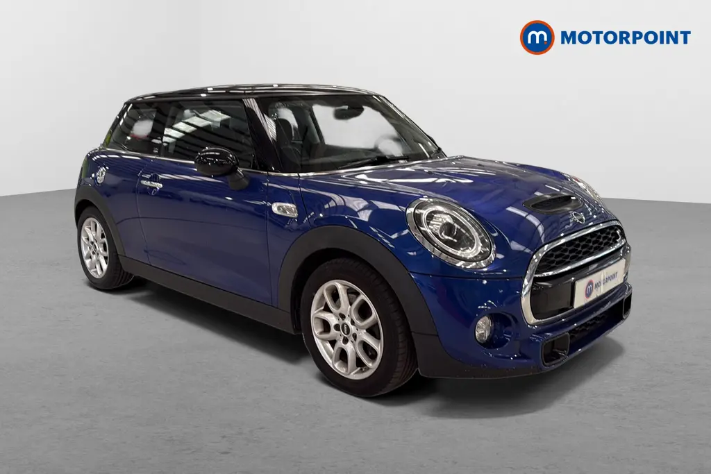 MINI HATCHBACK