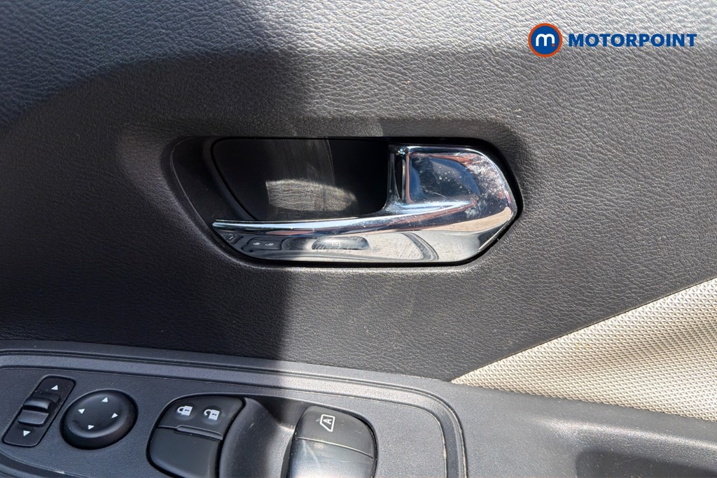 Nissan Micra Acenta Manual Diesel Hatchback - Stock Number (1634059) - 42nd supplementary image