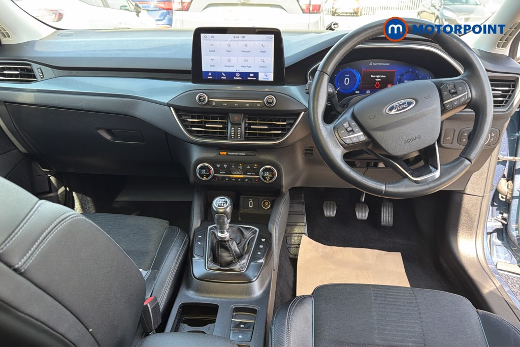 Ford Focus Active X Edition Manual Petrol Estate - Stock Number (1635518) - 1st supplementary image