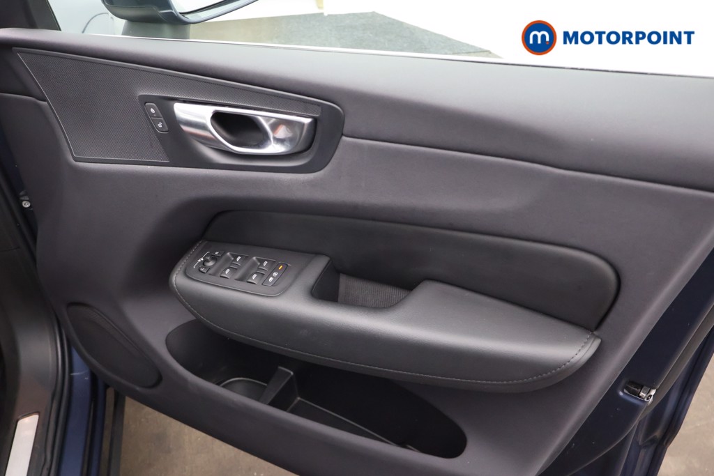 Volvo Xc60 Core Automatic Petrol Plug-In Hybrid SUV - Stock Number (1638893) - 14th supplementary image