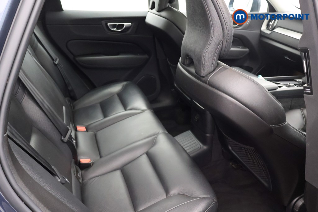 Volvo Xc60 Core Automatic Petrol Plug-In Hybrid SUV - Stock Number (1638893) - 18th supplementary image