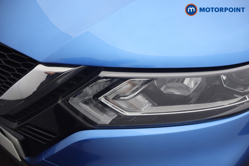 Nissan Qashqai N-Connecta Manual Petrol SUV - Stock Number (1640175) - 27th supplementary image