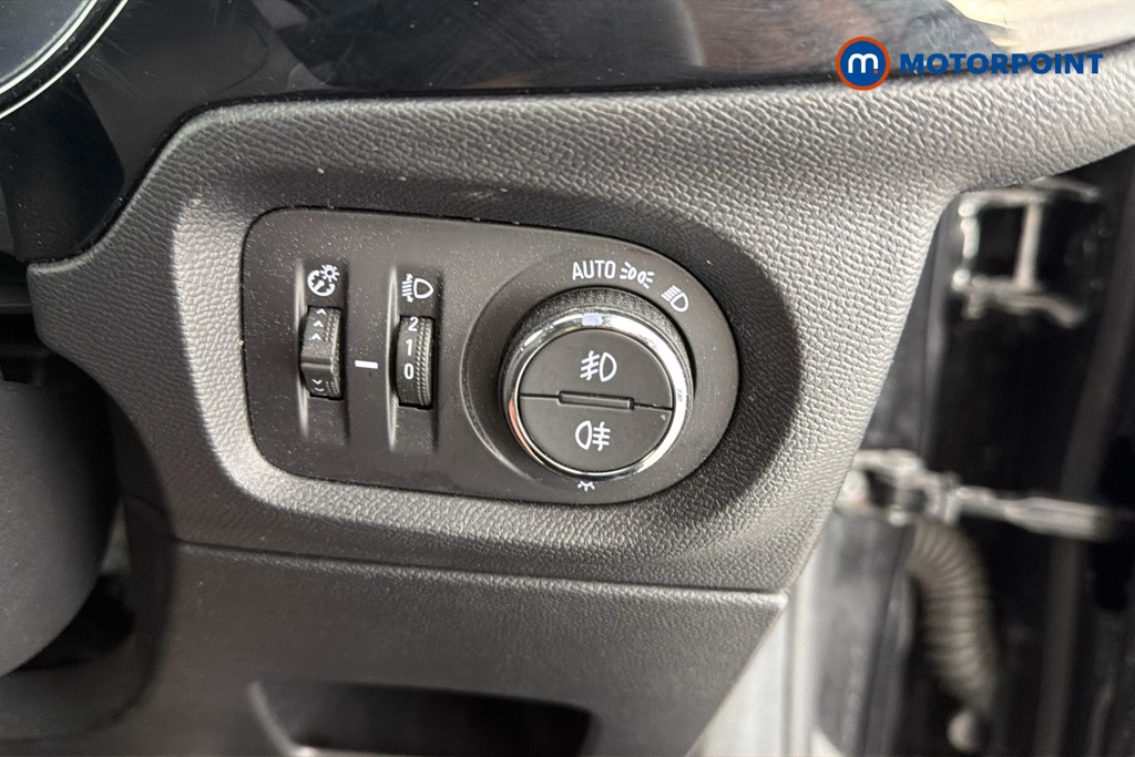 Vauxhall Corsa GS Manual Petrol Hatchback - Stock Number (1641501) - 18th supplementary image