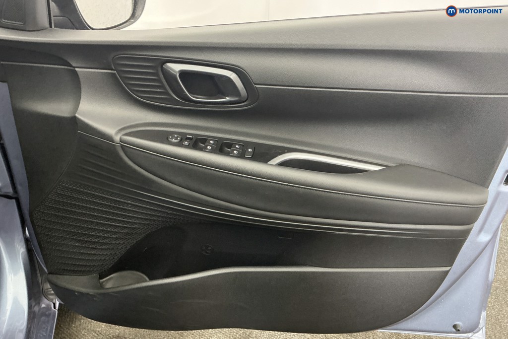 Hyundai I20 Premium Manual Petrol Hatchback - Stock Number (1646041) - 15th supplementary image
