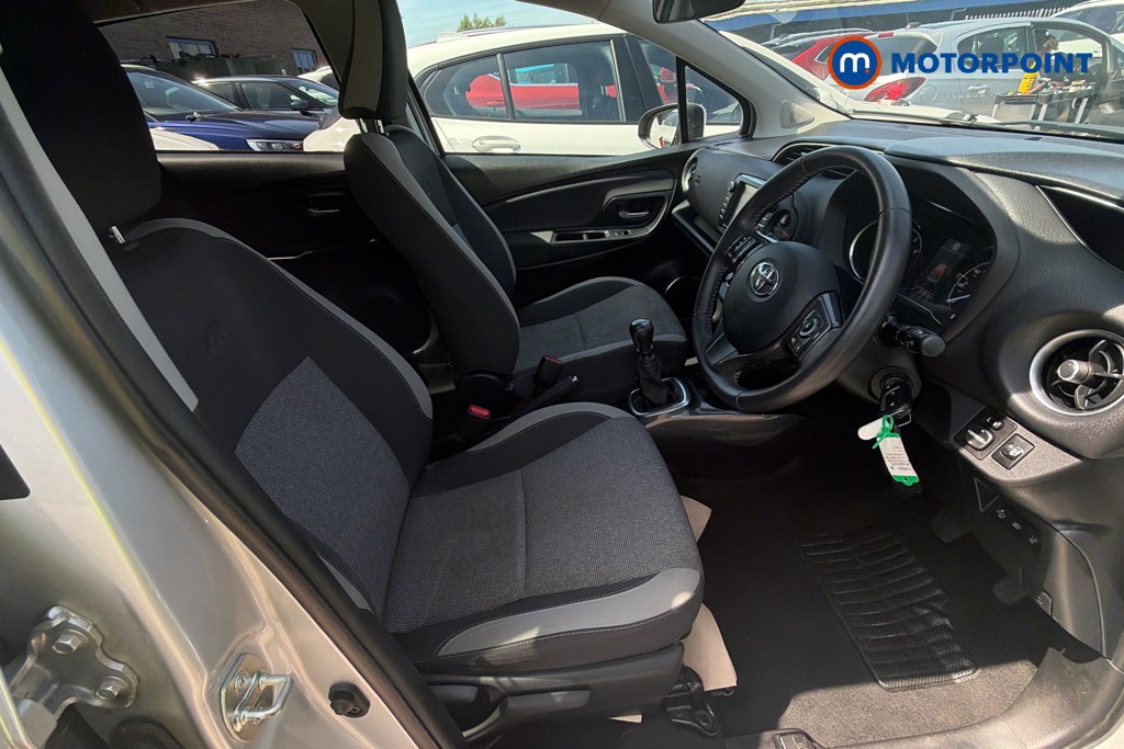Toyota Yaris Y20 Manual Petrol Hatchback - Stock Number (1646091) - 25th supplementary image