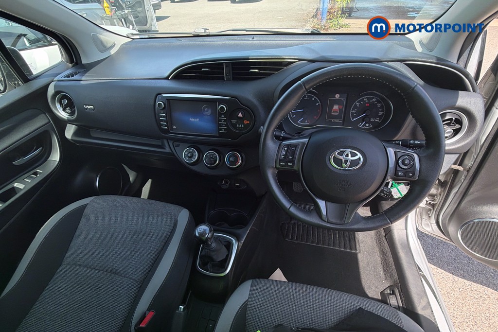 Toyota Yaris Y20 Manual Petrol Hatchback - Stock Number (1646091) - 38th supplementary image