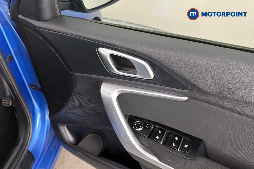 KIA Ceed Blue Edition Automatic Petrol Hatchback - Stock Number (1646869) - 42nd supplementary image