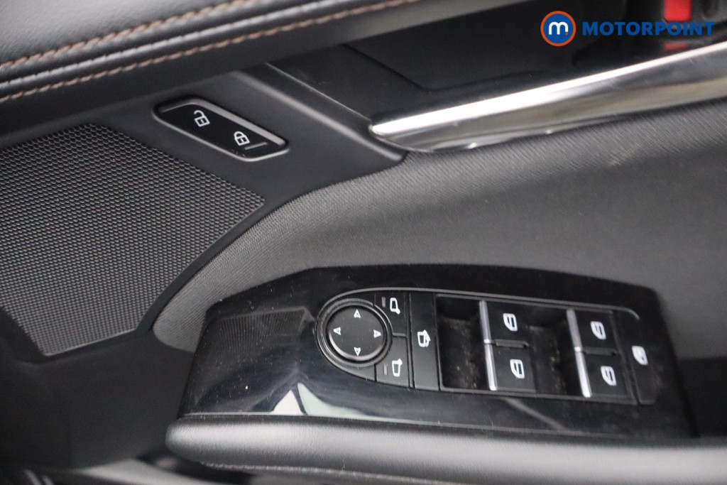 Mazda 3 Centre-Line Manual Petrol Hatchback - Stock Number (1648012) - 10th supplementary image