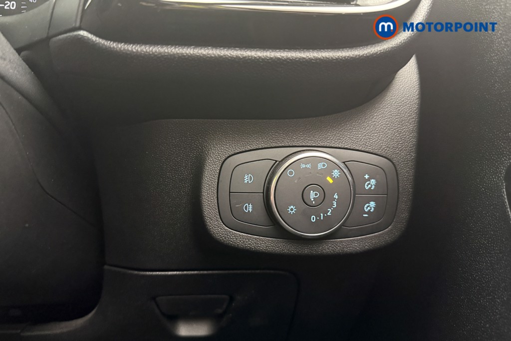 Ford Fiesta Titanium Manual Petrol Hatchback - Stock Number (1649032) - 16th supplementary image