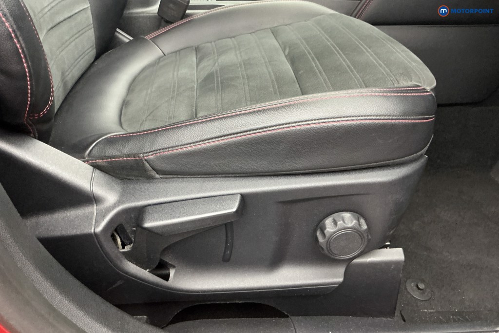 Ford Kuga St-Line First Edition Manual Diesel SUV - Stock Number (1650734) - 17th supplementary image