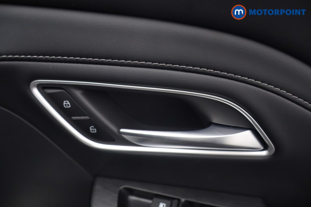 Mg Motor Uk ZS Trophy Automatic Petrol-Electric Hybrid SUV - Stock Number (1650750) - 16th supplementary image