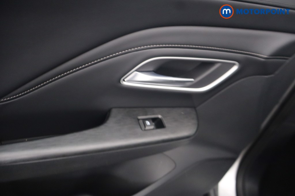 Mg Motor Uk ZS Trophy Automatic Petrol-Electric Hybrid SUV - Stock Number (1650750) - 33rd supplementary image