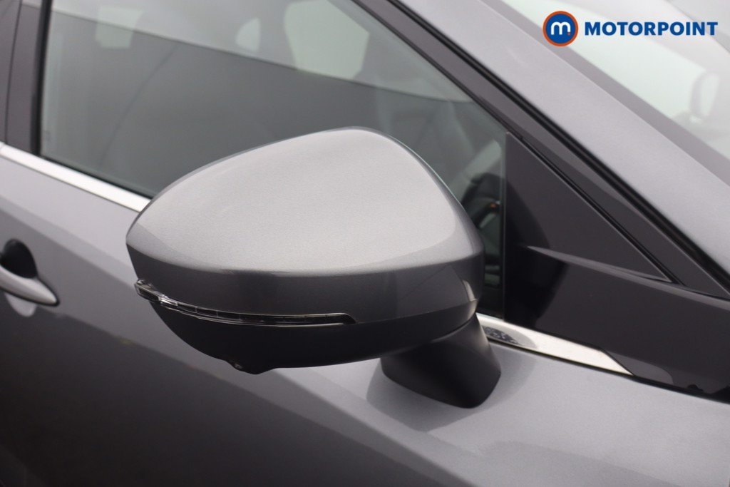 Nissan Qashqai Tekna Automatic Petrol-Electric Hybrid SUV - Stock Number (1651420) - 25th supplementary image
