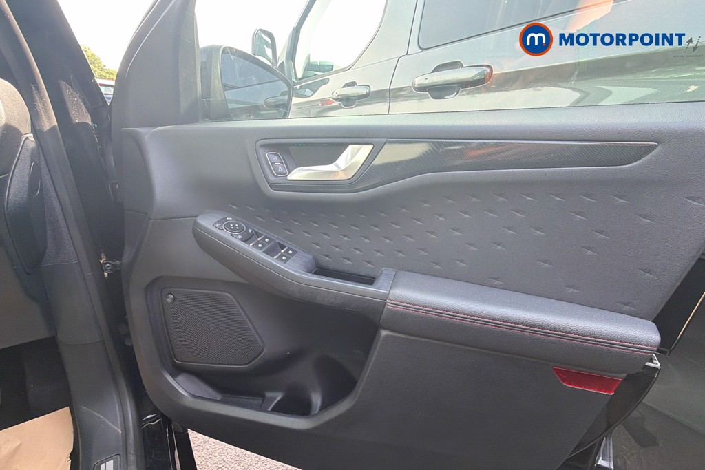 Ford Kuga St-Line X Manual Diesel SUV - Stock Number (1651426) - 19th supplementary image
