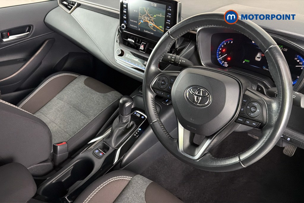 Toyota Corolla Trek Automatic Petrol-Electric Hybrid Estate - Stock Number (1651789) - 2nd supplementary image