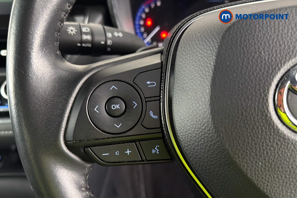 Toyota Corolla Trek Automatic Petrol-Electric Hybrid Estate - Stock Number (1651789) - 3rd supplementary image