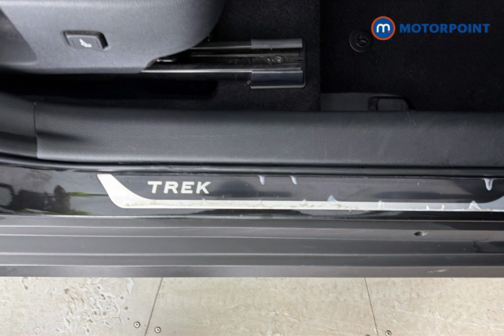 Toyota Corolla Trek Automatic Petrol-Electric Hybrid Estate - Stock Number (1651789) - 27th supplementary image