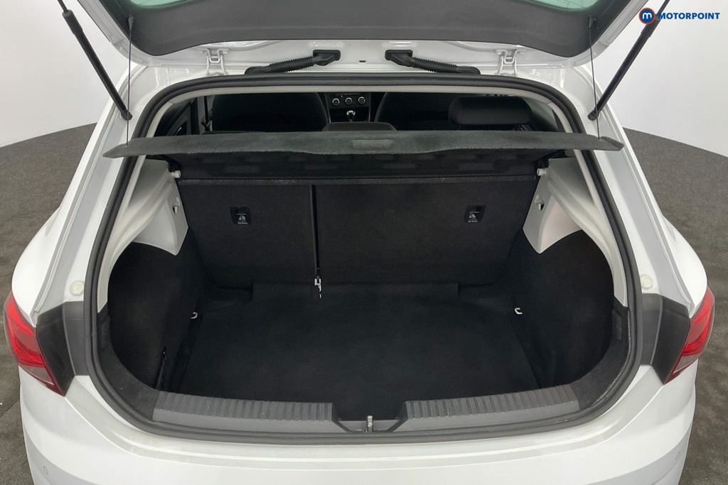 Seat Leon Se Dynamic Manual Petrol Hatchback - Stock Number (1651791) - 3rd supplementary image