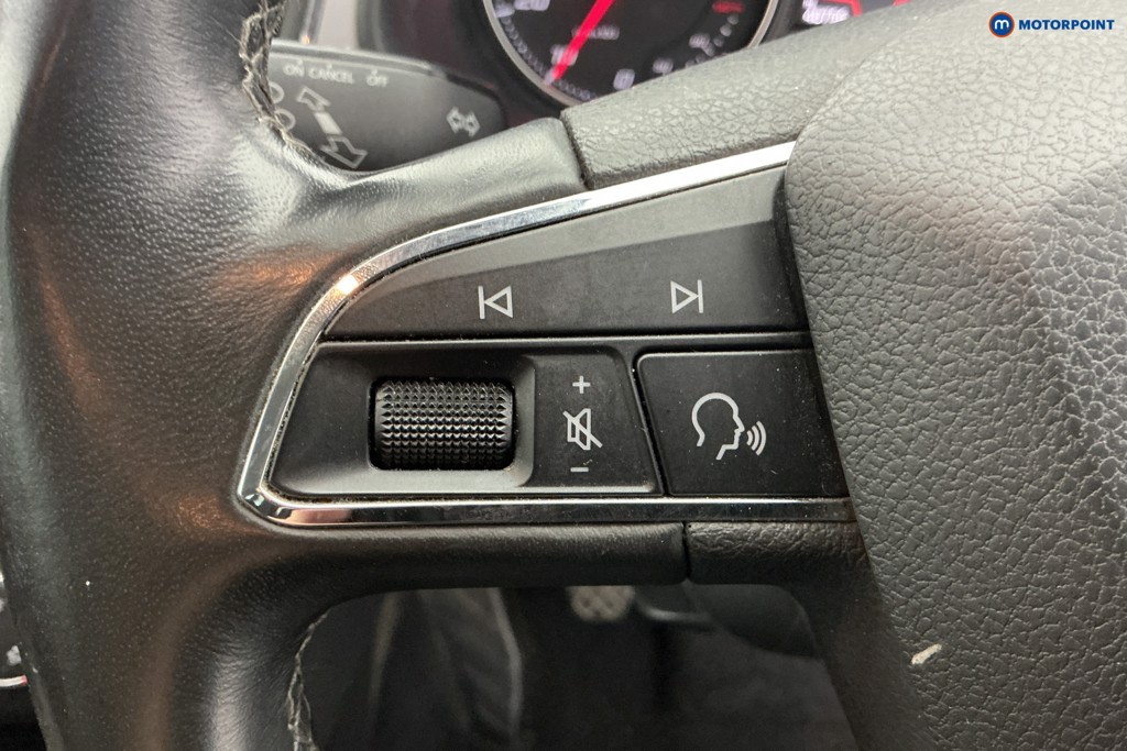 Seat Leon Se Dynamic Manual Petrol Hatchback - Stock Number (1651791) - 12th supplementary image