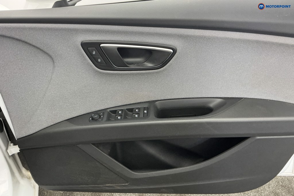 Seat Leon Se Dynamic Manual Petrol Hatchback - Stock Number (1651791) - 15th supplementary image