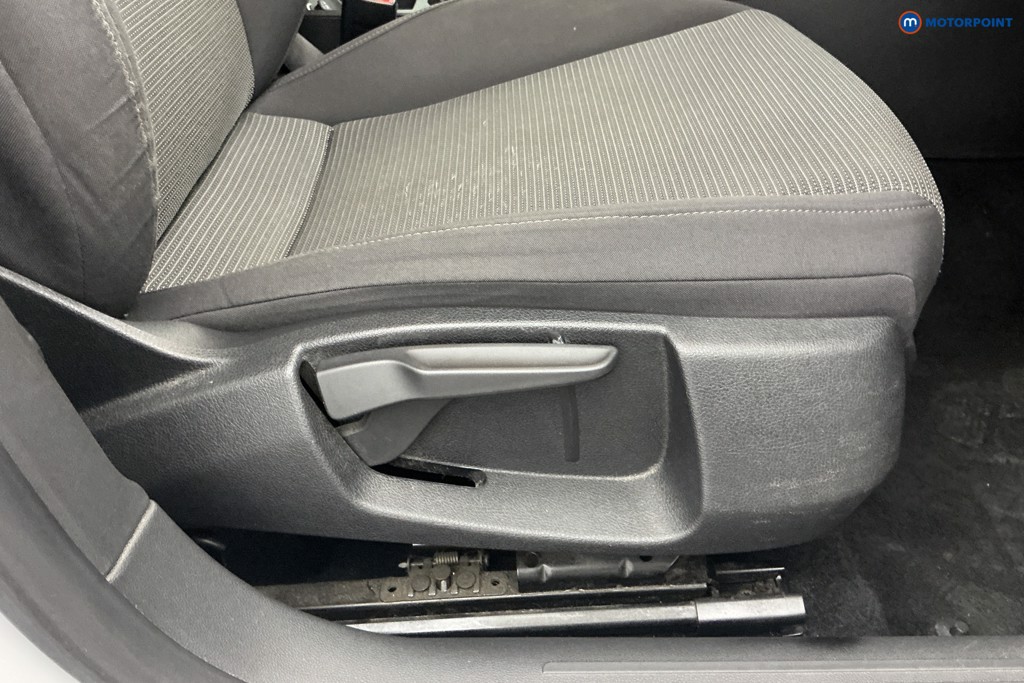 Seat Leon Se Dynamic Manual Petrol Hatchback - Stock Number (1651791) - 18th supplementary image
