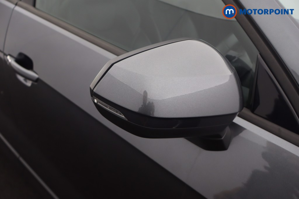 Audi Q2 S Line Automatic Petrol SUV - Stock Number (1652042) - 42nd supplementary image