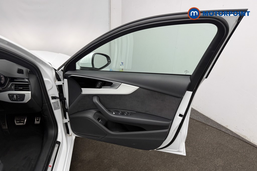Audi A4 S Line Automatic Petrol Estate - Stock Number (1652574) - 18th supplementary image