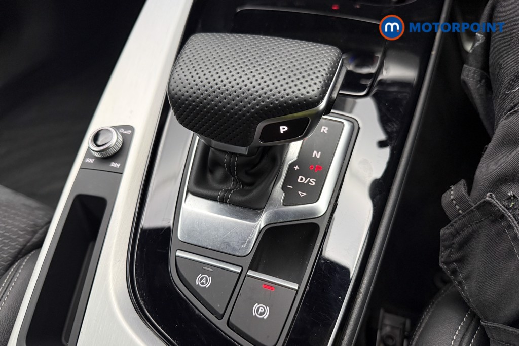 Audi A4 S Line Automatic Petrol Estate - Stock Number (1652574) - 33rd supplementary image