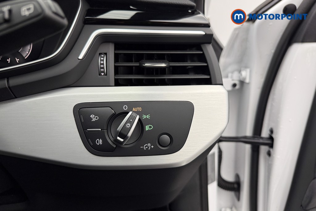 Audi A4 S Line Automatic Petrol Estate - Stock Number (1652574) - 40th supplementary image