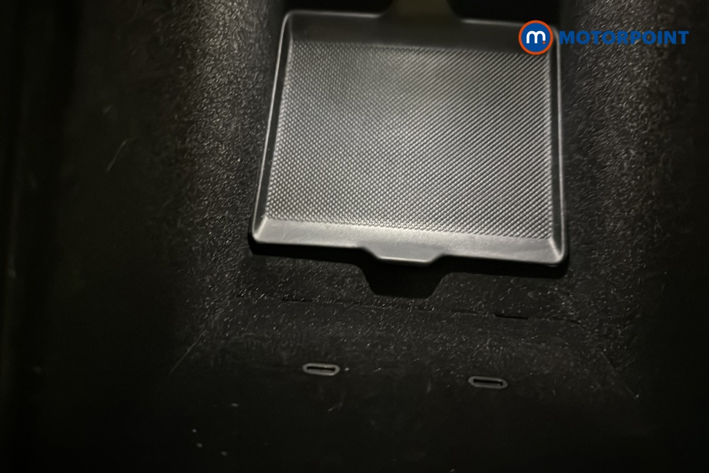 Tesla Model Y Long Range Automatic Electric SUV - Stock Number (1653885) - 17th supplementary image