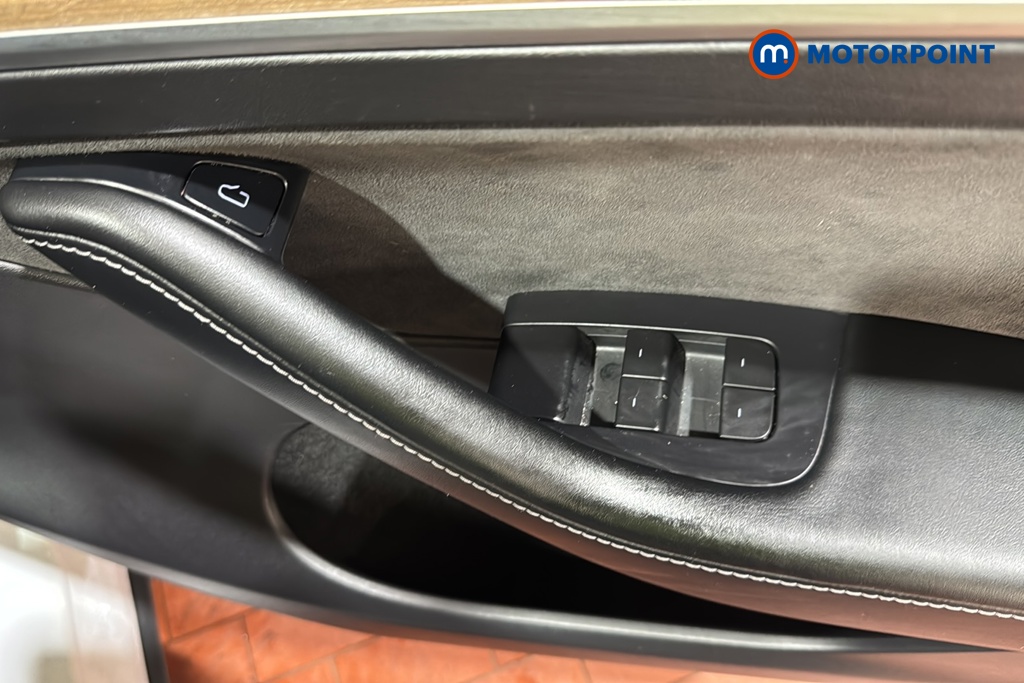 Tesla Model Y Long Range Automatic Electric SUV - Stock Number (1653885) - 19th supplementary image