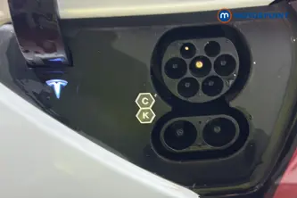 Tesla Model Y Long Range Automatic Electric SUV - Stock Number (1653885) - 41st supplementary image