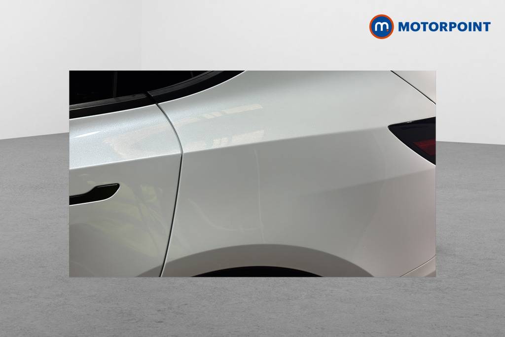 Tesla Model Y Long Range Automatic Electric SUV - Stock Number (1653885) - Drivers side rear corner