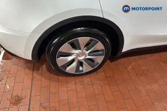 Tesla Model Y Long Range Automatic Electric SUV - Stock Number (1653885) - 46th supplementary image