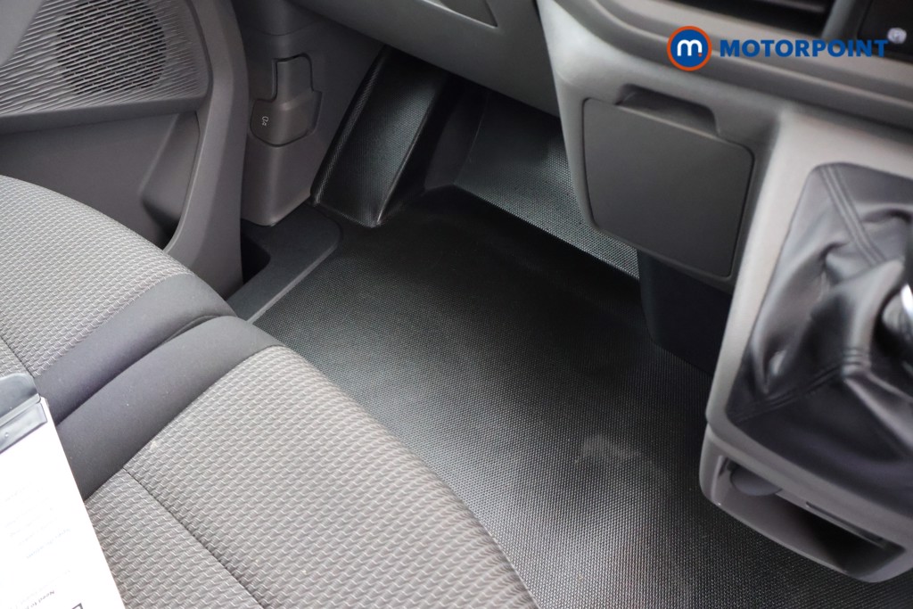 Volkswagen Transporter Commerce Manual Diesel Panel Van - Stock Number (1654039) - 12th supplementary image