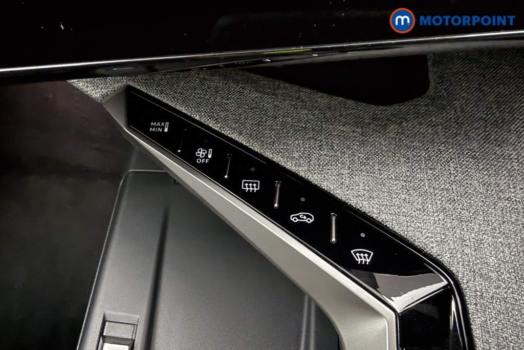 Peugeot 3008 GT Automatic Petrol SUV - Stock Number (1654476) - 10th supplementary image