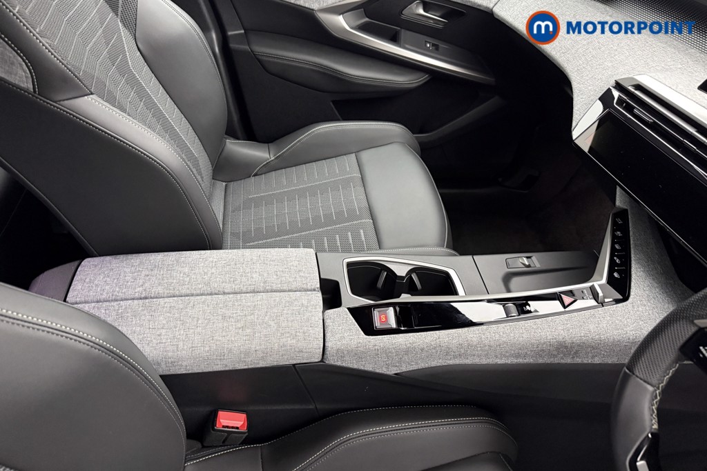 Peugeot 3008 GT Automatic Petrol SUV - Stock Number (1654476) - 11th supplementary image