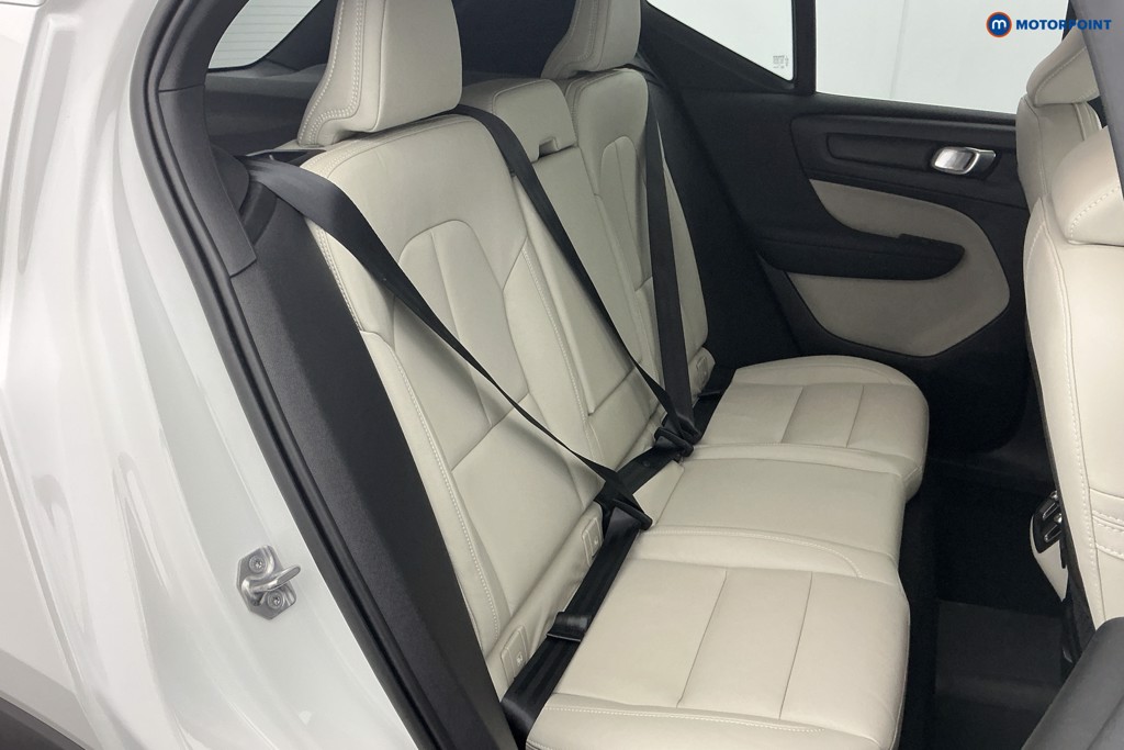 Volvo Xc40 Inscription Pro Automatic Petrol SUV - Stock Number (1654831) - 4th supplementary image