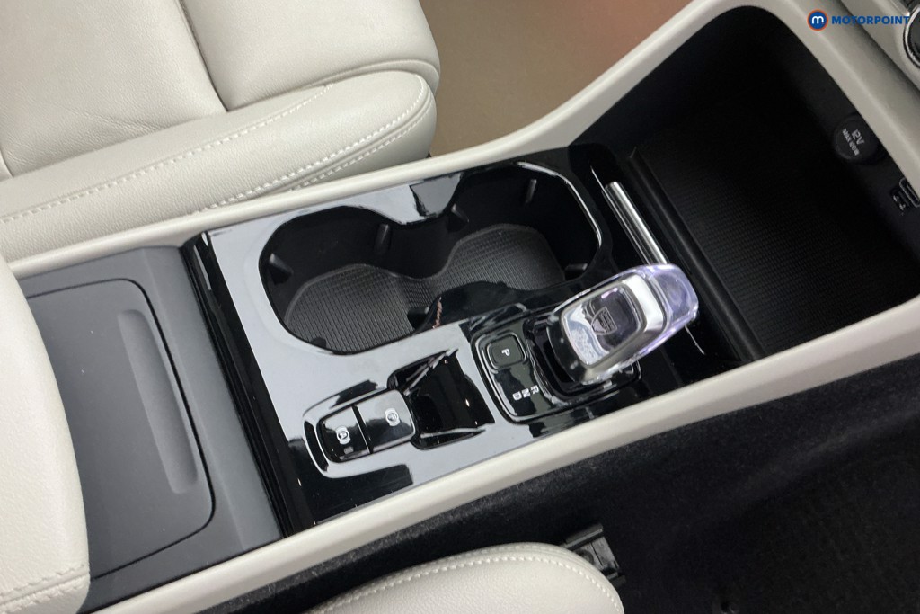 Volvo Xc40 Inscription Pro Automatic Petrol SUV - Stock Number (1654831) - 9th supplementary image
