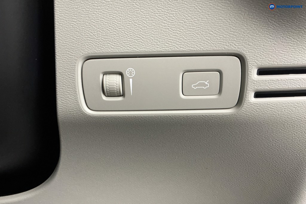 Volvo Xc40 Inscription Pro Automatic Petrol SUV - Stock Number (1654831) - 18th supplementary image
