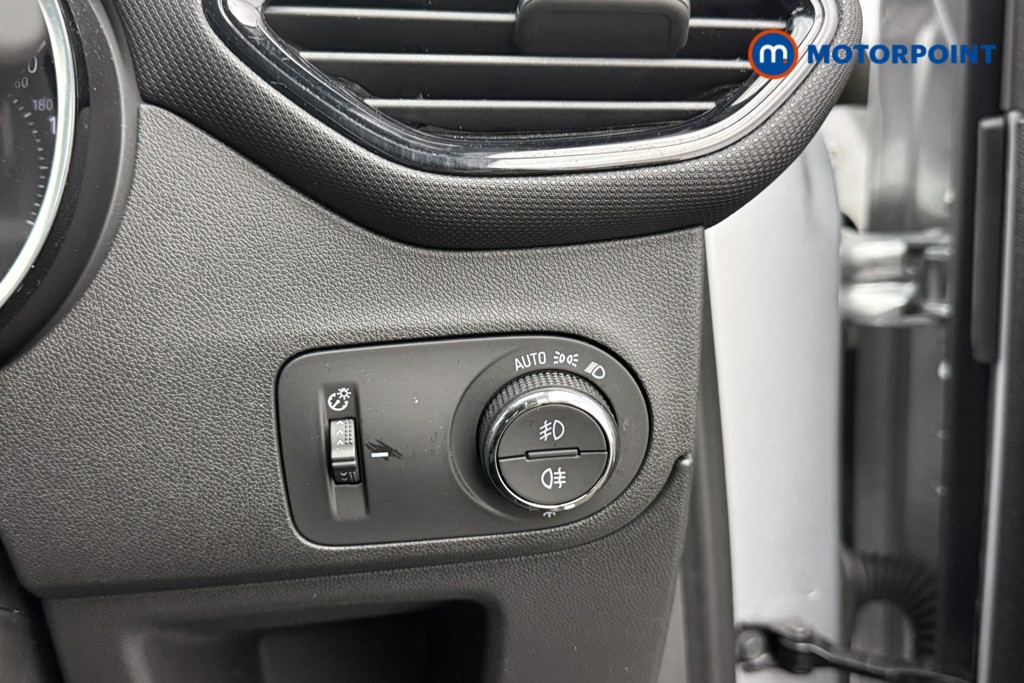 Vauxhall Crossland Ultimate Automatic Petrol SUV - Stock Number (1655256) - 17th supplementary image