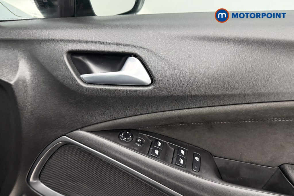 Vauxhall Crossland Ultimate Automatic Petrol SUV - Stock Number (1655256) - 19th supplementary image