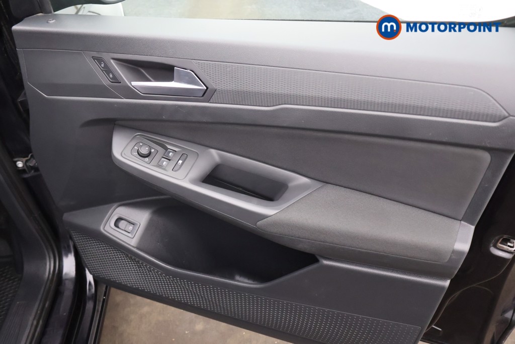 Ford Transit Connect Limited Automatic Petrol Plug-In Hybrid Panel Van - Stock Number (1655399) - 12th supplementary image
