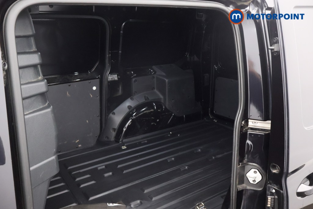 Ford Transit Connect Limited Automatic Petrol Plug-In Hybrid Panel Van - Stock Number (1655399) - 19th supplementary image