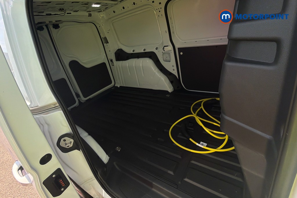 Ford Transit Connect Limited Automatic Petrol Plug-In Hybrid Panel Van - Stock Number (1655409) - 36th supplementary image