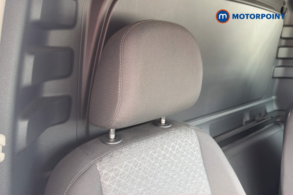 Ford Transit Connect Limited Automatic Petrol Plug-In Hybrid Panel Van - Stock Number (1655486) - 23rd supplementary image