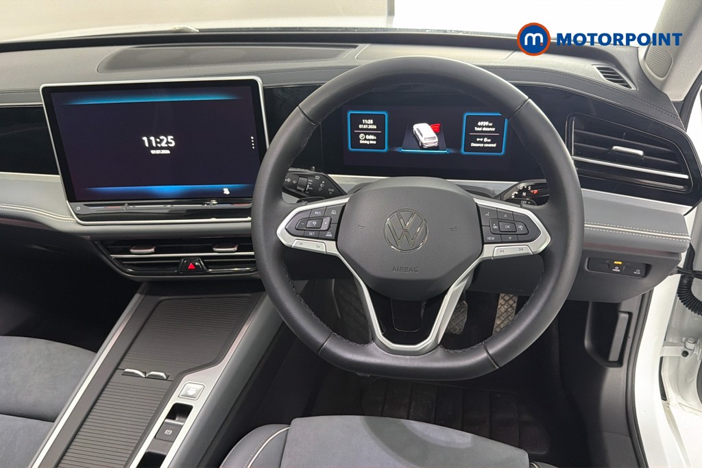 Volkswagen Passat Life Automatic Petrol Plug-In Hybrid Estate - Stock Number (1655495) - 2nd supplementary image