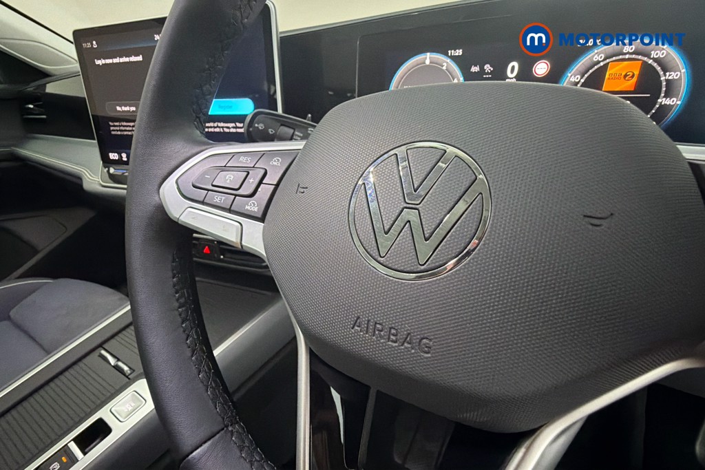 Volkswagen Passat Life Automatic Petrol Plug-In Hybrid Estate - Stock Number (1655495) - 5th supplementary image