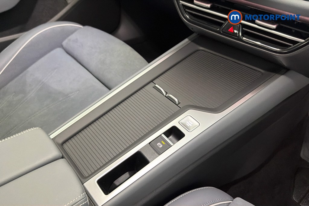 Volkswagen Passat Life Automatic Petrol Plug-In Hybrid Estate - Stock Number (1655495) - 15th supplementary image